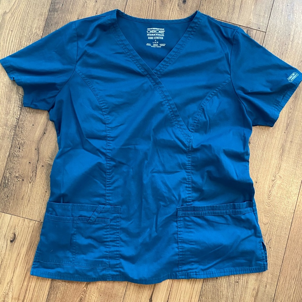 Cherokee Scrub Top